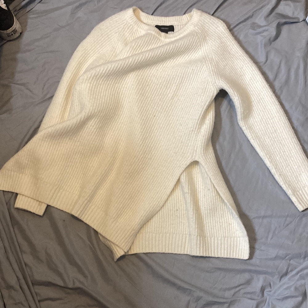 Large Forever 21 Sweater, White